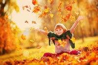 Онлайн-игра "А у нас листопад! Листья под ноги летят..."