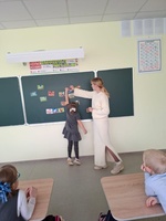 Экологический урок «Братья наши меньшие»