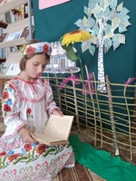 Акция - фотообзор ко Дню российского казачества «Читаем книги о казачестве»